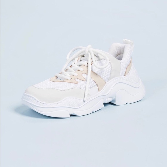 🔥Schutz  Leather Sneakers.🔥🔥🔥🔥🔥 - Picture 4 of 7